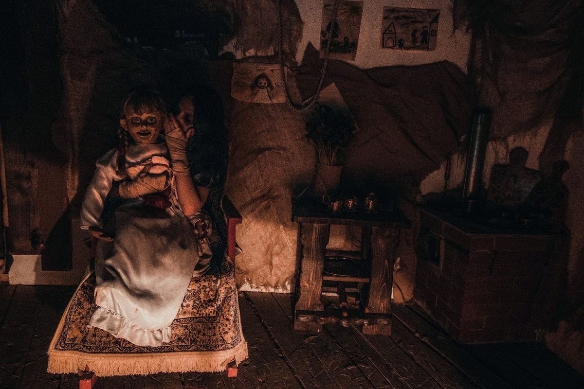 https://mir-kvestov.ru/uploads/quests/14497/large/warnerquest_mortir_photo3.jpg?1643802617