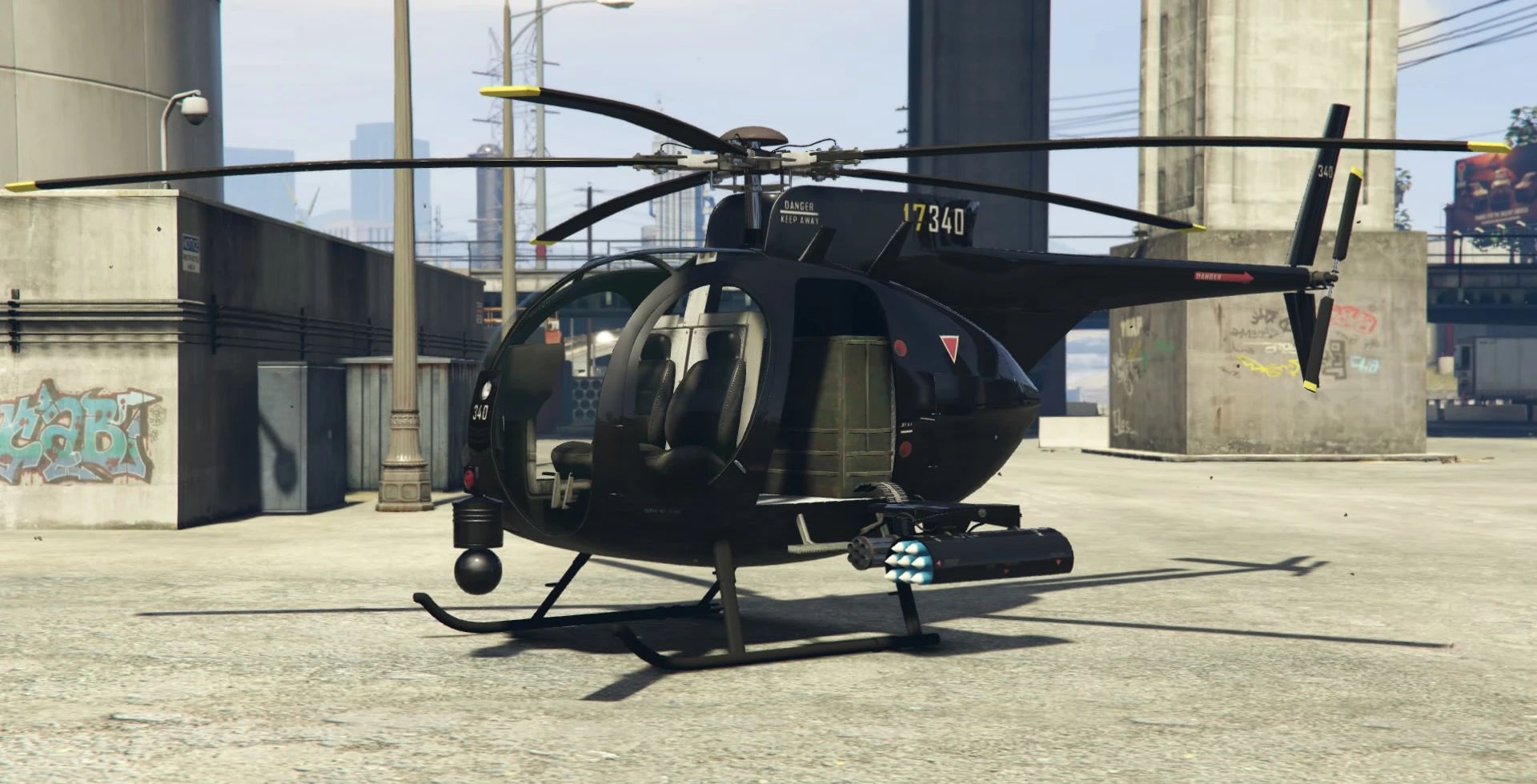 https://vignette.wikia.nocookie.net/de.gta/images/9/9d/Buzzard_armed_a1.jpg/revision/latest?cb=20150603225254